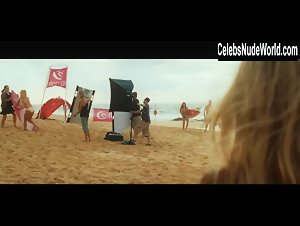 Lorraine Nicholson bikini, Sexy scene in Soul Surfer (2011) 15
