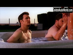 Lisa Rinna Sexy, bikini scene in Entourage (2004-2011) 18