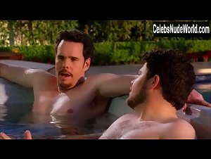 Lisa Rinna Sexy, bikini scene in Entourage (2004-2011) 3