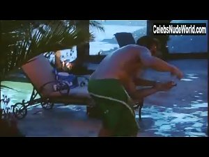 Lauren Conrad Tell Blonde , Bouncing boobs scene in Laguna Beach (2004-2005) 15