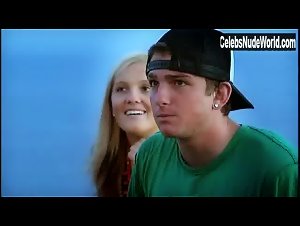 Lauren Conrad Tell Blonde , Bouncing boobs scene in Laguna Beach (2004-2005) 18