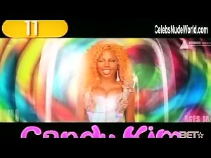 Lil' Kim Sexy scene in How Many Licks (2001) 9