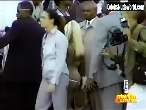 Lil' Kim Sexy scene in Celebrities Uncensored (2003-2004) 10