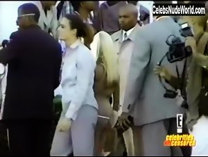 Lil' Kim Sexy scene in Celebrities Uncensored (2003-2004) 13