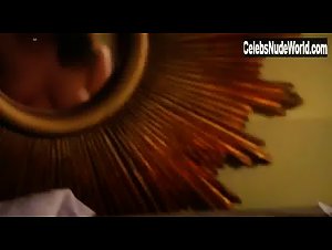 Addison Timlin boobs Flashing , Explicit in Californication (series) (2007) 12