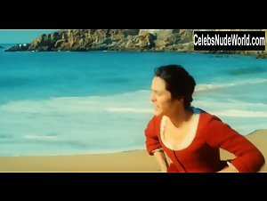 Adele Haenel Lesbian , boobs in Portrait de la jeune fille en feu (2019) 14