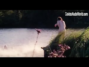 Adele Haenel Public Nudity , boobs in L'Apollonide (Souvenirs de la maison close) (2011) 18