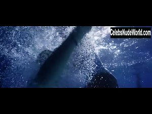 Adele Exarchopoulos Smoking , Hot in Toys: Fire (music video) (2015) 13