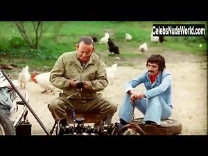 Abigail Rogan Explicit , Nude in Alvin Rides Again (1974) 17