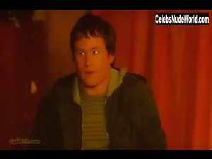 Abbie Cornish Nude , Couple scene in Somersault (2004) 16