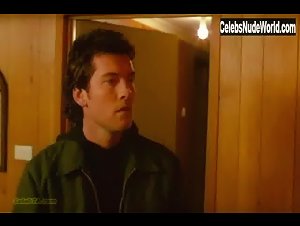 Abbie Cornish Nude , Couple scene in Somersault (2004) 17