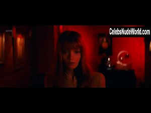Abbey Lee Sexy Dress , Nude in Elizabeth Harvest (2018) 5