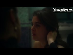 Adriana Ugarte nude , boobs In Hache (series) (2019) 12