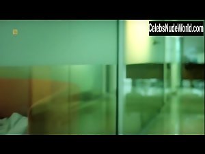 Agnieszka Grochowska Public Nudity , Butt In Nie opuszczaj mnie (2010) 5