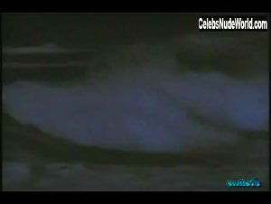 Ai Wan nude, sex scene in Treasure (1997) 20