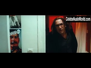 Alexandra Ansidei in 99 francs (2007) 10