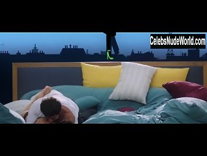 Alexia Barlier in Tu veux... ou tu veux pas (2014) 20
