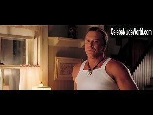 Alexis Butler in Killshot (2008) 19