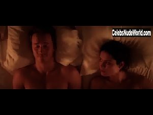 Ali Cobrin in Lap Dance (2014) 4