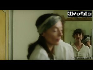 Alice Barnole in La nuit m'appelle (short) (2019) 5