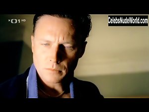 Alice Bendova in Sametovi vrazi (2005) 8