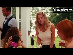 Alice Eve Transparent , Bouncing boobs In Sex and the City 2 (2010) 7