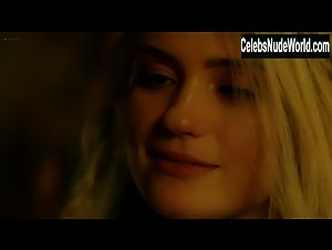 Alicia Agneson in Vikings (series) (2013) 13