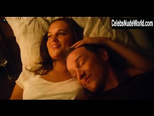 Alicia Vikander in Submergence (2017) 9