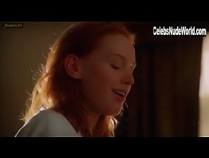 Alicia Witt in The Sopranos (series) (1999) 17