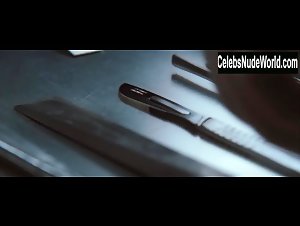 Alyssa Milano Explicit , boobs In Pathology (2008) 16