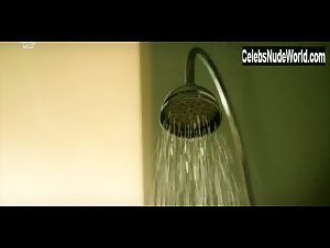 Amalie Dollerup in Badehotellet (series) (2013) 1