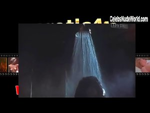 Amanda Ooms Shower , boobs In Wilderness (1996) 3