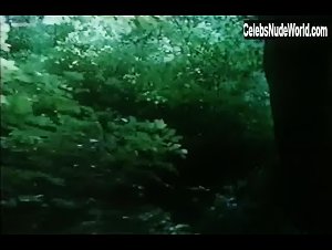 Amanda Ooms Couple , Intimate In Wilderness (1996) 7