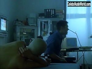 Amanda Ooms in Hunt for CM 24 (1997) 8