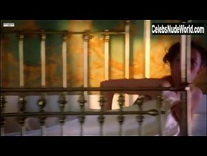 Amanda Ooms in Sa vit som en sno (2001) 4