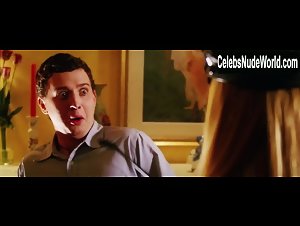 Amanda Swisten in American Wedding (2003) 4