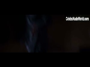 Amber Heard sexy , dark scene in Joneses (2009) 13