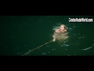 Amber Heard in River Why (2010) 6