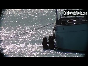 Amber Heard Public , Hot In The Rum Diary (2011) 3