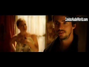 Amy Adams changing , bra scene in Leap Year (2010) 10