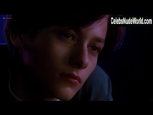 Amy Hargreaves in Brainscan (1994) 10