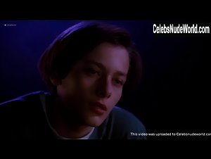 Amy Hargreaves in Brainscan (1994) 6