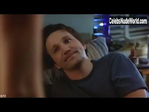 Amy Smart nude, boobs scene in Road Trip (2000) 14