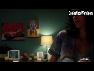 Ana Alexander Kissing , boobs In Chemistry (series) (2011) 1