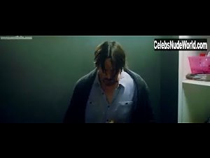 Ana de Armas Hot , Threesome In Knock Knock (2015) 9
