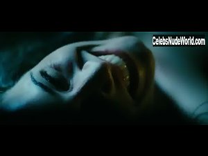 Ana Stojanovska in Majki (2010) 19