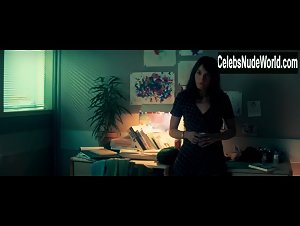 Anais Demoustier in Sauver ou perir (2018) 2