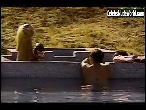 Ander Page Wet , Pool In 7 Lives Xposed (series) (2001) 10