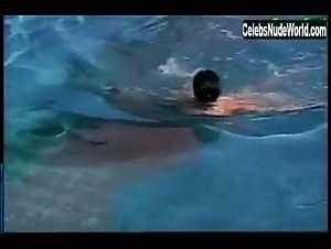 Ander Page Bikini , Topless In 7 Lives Xposed (series) (2001) 17