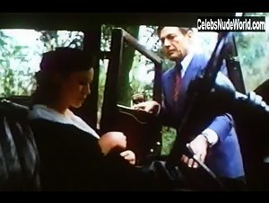 Andrea Guzon in Il piacere (1985) 6
